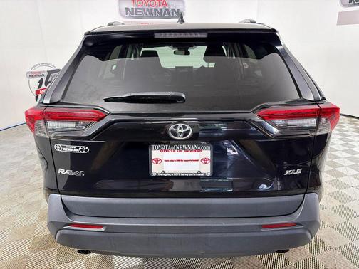 Midnight Black Metallic 2022 Toyota RAV4 XLE