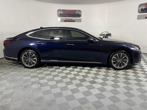 2022 Lexus LS 500 Base