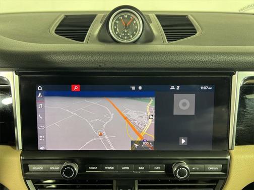 2019 Porsche Macan Base