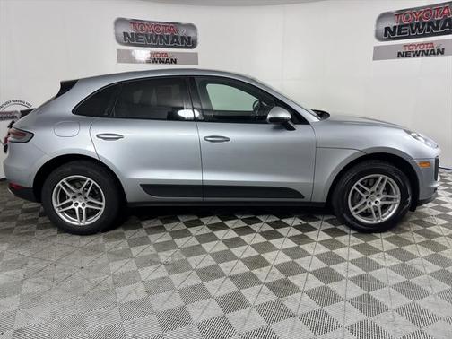 2019 Porsche Macan Base