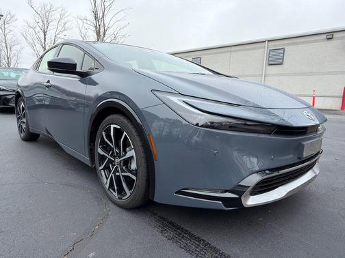 2026 Toyota Prius Plug-In Hybrid XSE