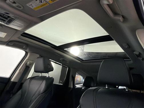 2022 Acura MDX Technology Package