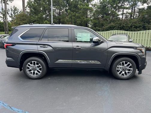 2025 Toyota Sequoia Base