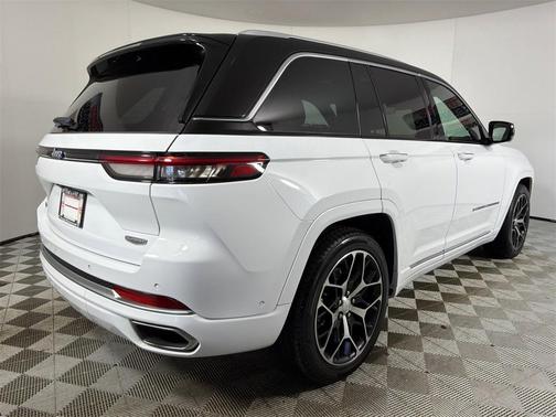 2022 Jeep Grand Cherokee 4xe Summit Reserve