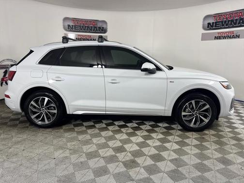 2022 Audi Q5 45 S line Premium Plus