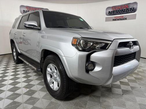Classic Silver Metallic 2018 Toyota 4Runner SR5 Premium