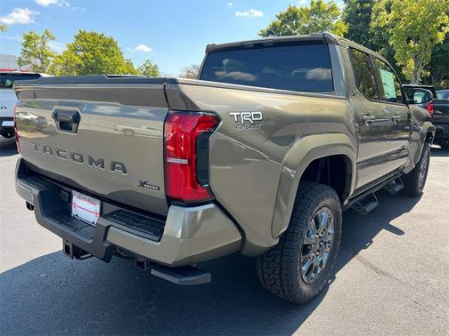 2025 Toyota Tacoma TRD Sport