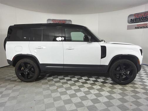 2023 Land Rover Defender 110 S