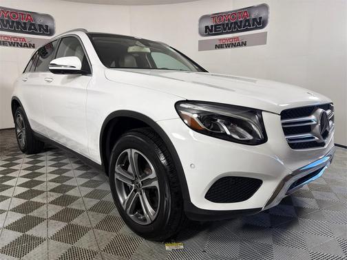 2018 Mercedes-Benz GLC 300 Base