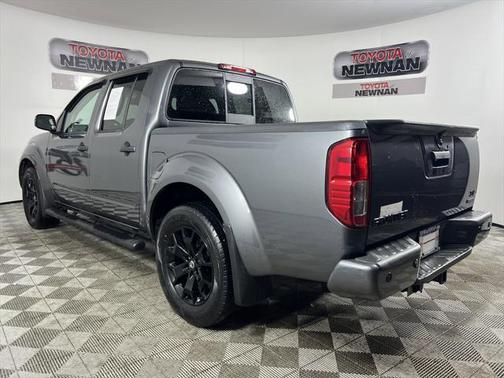 2020 Nissan Frontier SV