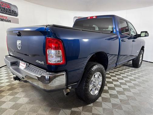 2021 RAM 2500 Big Horn Crew Cab 4x4 6'4' Box