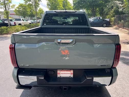 2025 Toyota Tundra Hybrid 1794 Edition