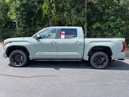 2025 Toyota Tundra Hybrid 1794 Edition