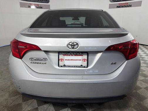 Classic Silver Metallic 2019 Toyota Corolla SE