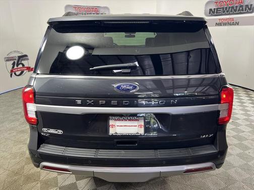 2023 Ford Expedition Max XLT