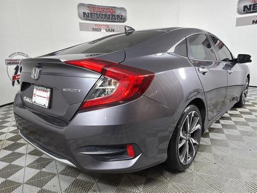 2019 Honda Civic Touring