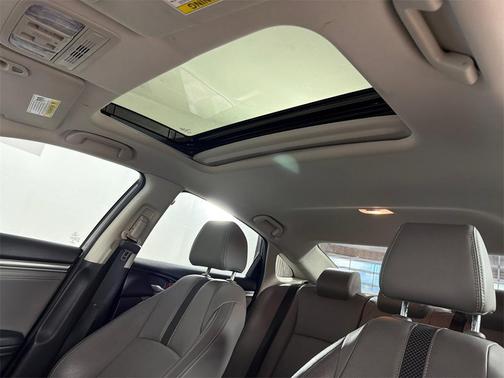 2019 Honda Civic Touring