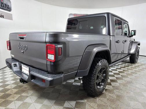 2023 Jeep Gladiator Willys 4x4