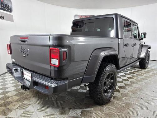 2023 Jeep Gladiator Willys 4x4