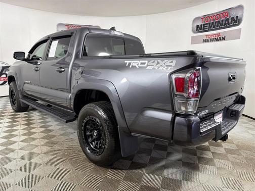 2020 Toyota Tacoma TRD Sport