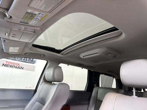 2013 Toyota Sequoia Platinum