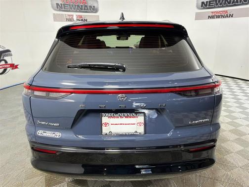 2025 Toyota Crown Signia Limited