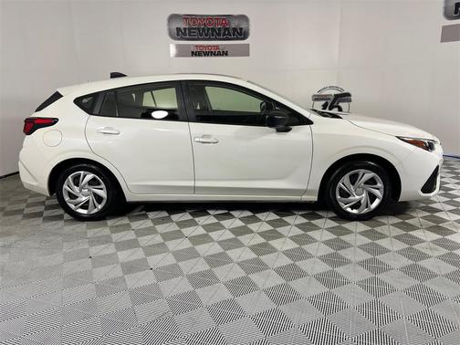 2024 Subaru Impreza Base