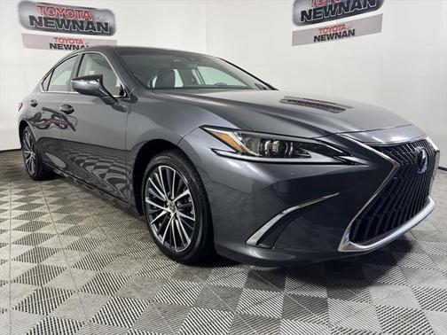 2022 Lexus ES 350 Base