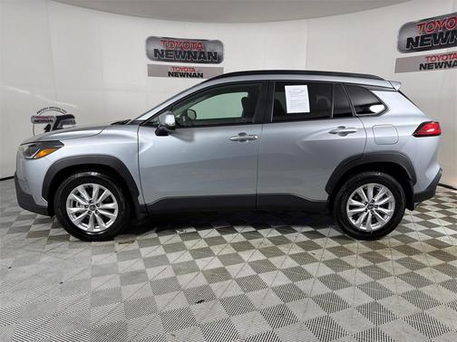 2023 Toyota Corolla Cross LE