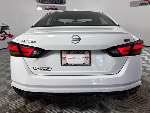 2023 Nissan Altima SR FWD