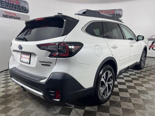 2020 Subaru Outback Touring