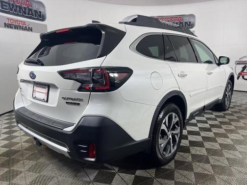 2020 Subaru Outback Touring