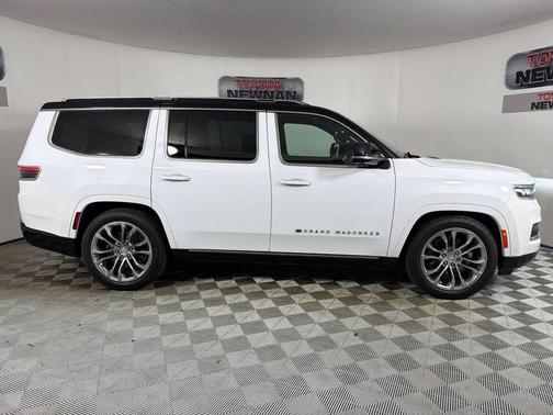 2023 Jeep Grand Wagoneer Series II 4x4
