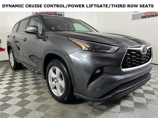 2023 Toyota Highlander Platinum