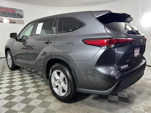 2023 Toyota Highlander Platinum