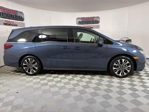 2025 Honda Odyssey Elite