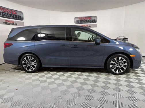 2025 Honda Odyssey Elite