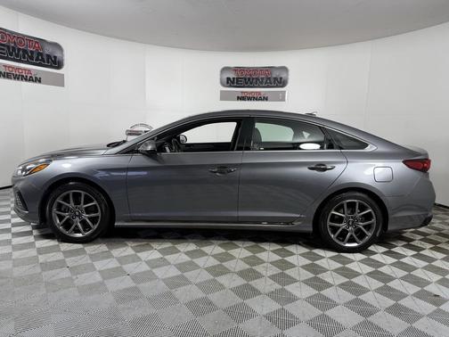 2018 Hyundai SONATA Sport 2.0T