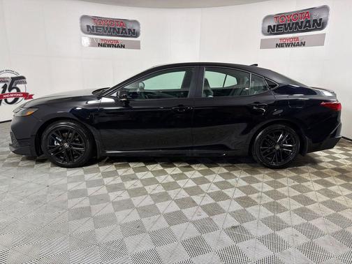 Midnight Black Metallic 2025 Toyota Camry SE