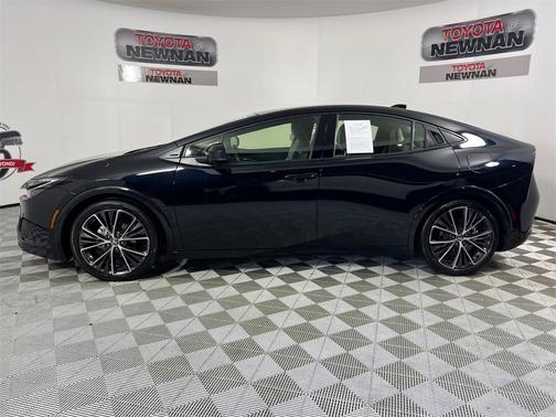 2024 Toyota Prius XLE