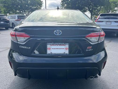 2025 Toyota Corolla Hybrid SE