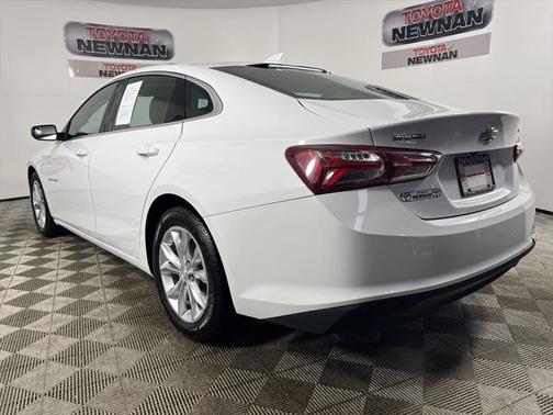 2021 Chevrolet Malibu FWD LT