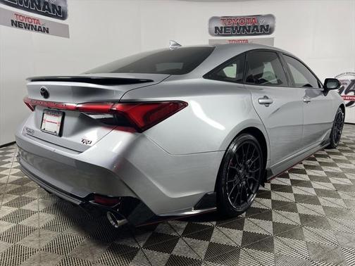 2020 Toyota Avalon TRD