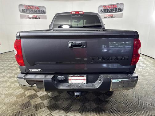 2018 Toyota Tundra SR5