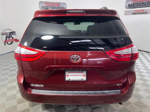 2016 Toyota Sienna XLE Premium