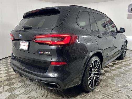 2020 BMW X5 M50i