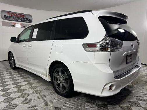 2017 Toyota Sienna SE Premium