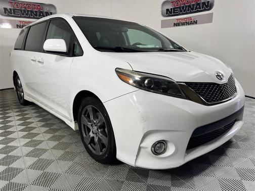 2017 Toyota Sienna SE Premium