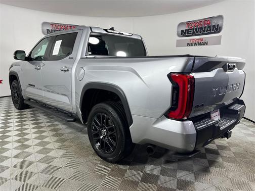 2024 Toyota Tundra Hybrid Platinum