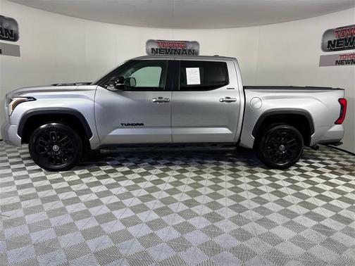 2024 Toyota Tundra Hybrid Platinum